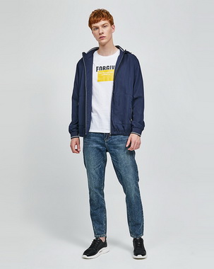 ���㴩�����񷶃����������´�����ע���@3�c��