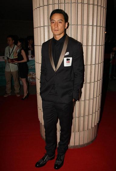 ����(ji��)���켝ʿ��Ʒ�� �W(xu��)�����ÿڴ���