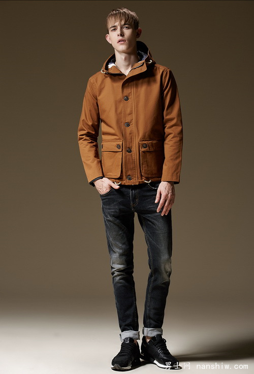 �ﶬ���׳�����������ů����4��ʾ����