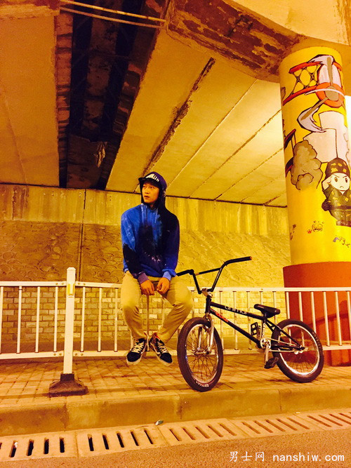 ����Ⱦ�M�е�������2015�����L(f��ng)���(bi��o)��