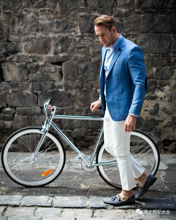 ��(du��)�ɫ�����ܰ����b�����ഺ�r(sh��)�и�