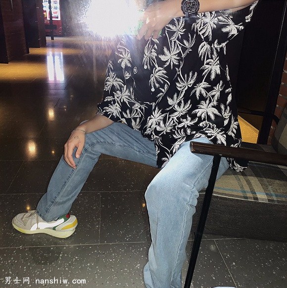 ���D(zhu��n)���´�����������Ҳ���Ժ��з���