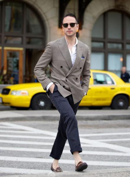 �ܽ^����(g��)������ һ�����b�������з�