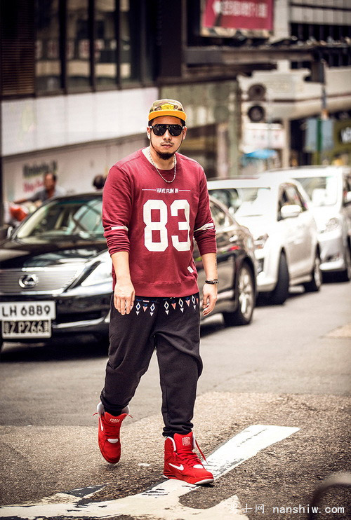 �������T�����������_(d��)�ˎ������D(zhu��n)�r(sh��)�У�