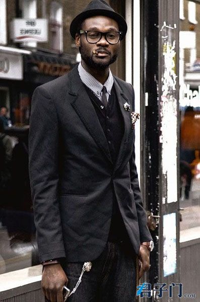 һ���׃�W������ Holdס����