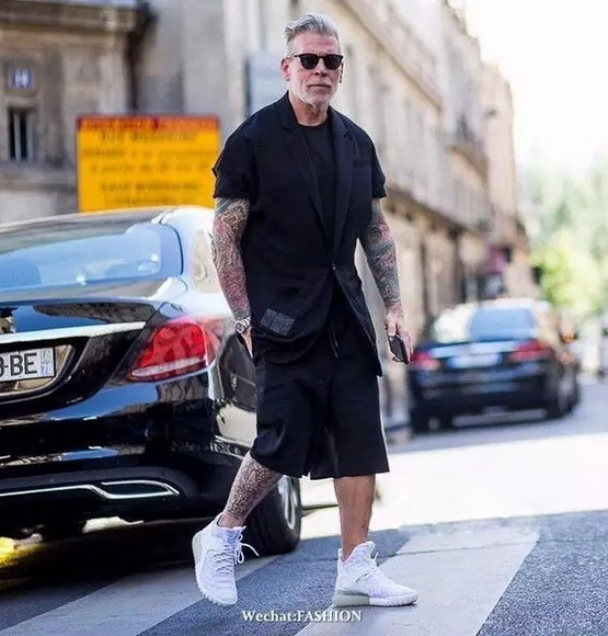 �����ĕr�󡿕r�н���r������56�q���r����ˡ���˹��