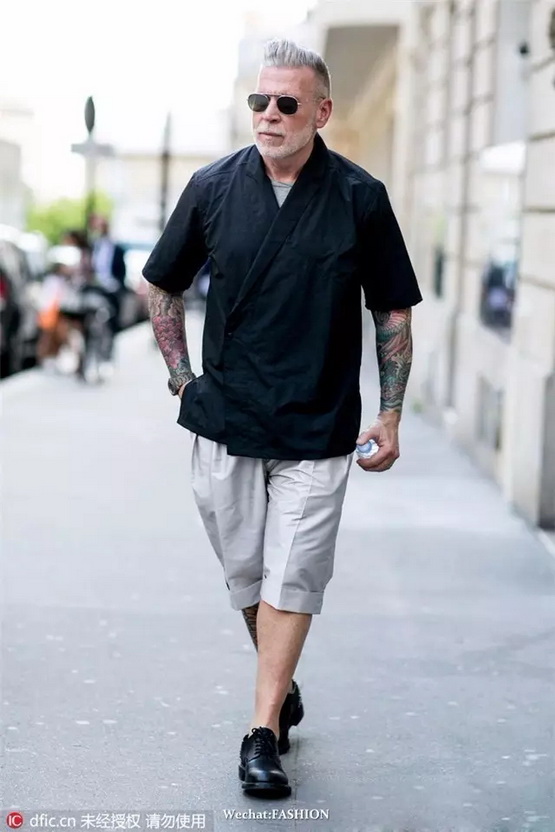 �����ĕr(sh��)��(b��o)���r(sh��)�н���r(sh��)������56�q���r����ˡ���˹��