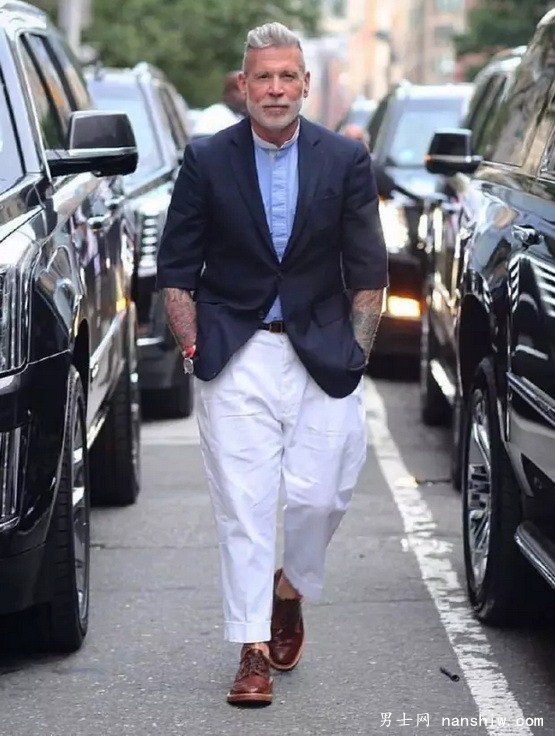 �����ĕr(sh��)��(b��o)���r(sh��)�н���r(sh��)������56�q���r����ˡ���˹��