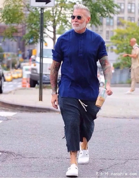 �����ĕr(sh��)��(b��o)���r(sh��)�н���r(sh��)������56�q���r����ˡ���˹��