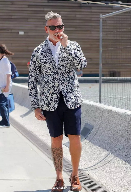 �����ĕr(sh��)��(b��o)���r(sh��)�н���r(sh��)������56�q���r����ˡ���˹��