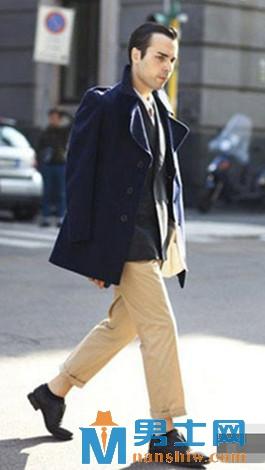 �������г����r�����b�´�