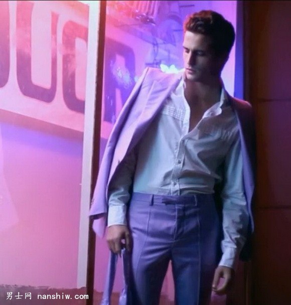 ���W��������������m��ģ - ���ˡ�֮�������о��@����