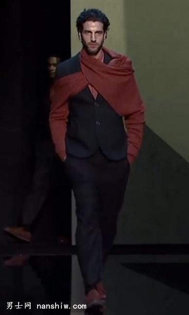 Giorgio Armani(喬治·阿瑪尼)Men's Fall Winter 2017/18 Fashion Show