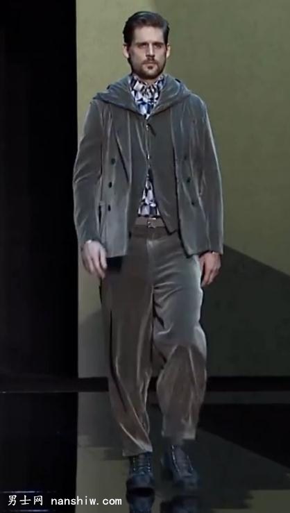 Giorgio Armani�����Ρ������ᣩMen's Fall Winter 2017/18 Fashion Show