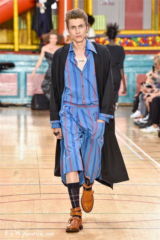 ���(ch��ng)| Vivienne Westwood���S�S�����f˹����£�2018�������b