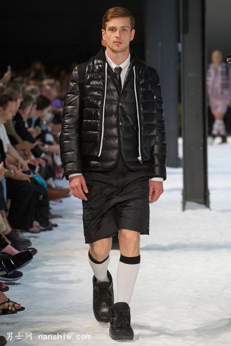 ���(ch��ng)| ���m���b��Moncler Gamme Bleu2018�������b��