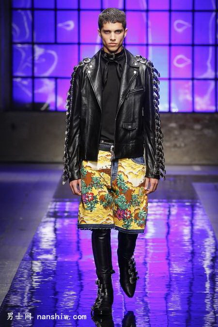  ���| ���b�� Dsquared2 2018�������b����