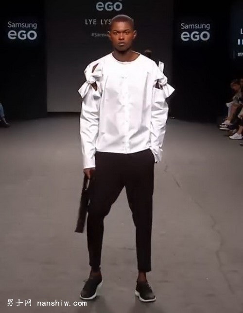 Lye Lysianne 2018���ĕr�b�����bƪ