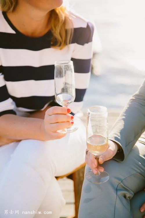 �t�Ʊ��N��@ô������ô����ǌ�����