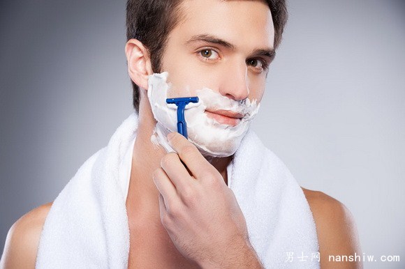 ��ʿƤ�w���c�c�^���沿�������o��