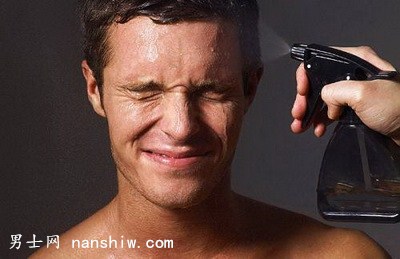 5大妙招幫男人解決面部干燥問(wèn)題