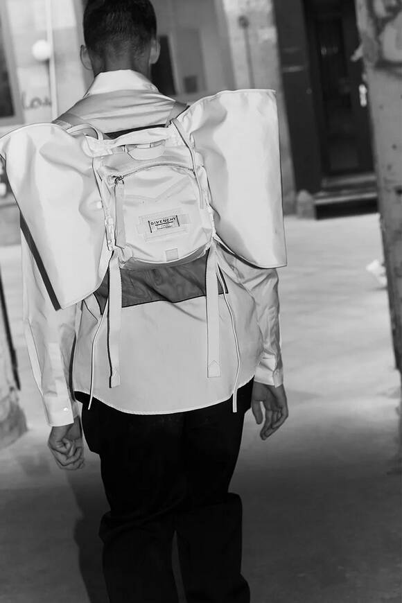 GIVENCHY�o(j��)��ϣ������Y(ji��)����