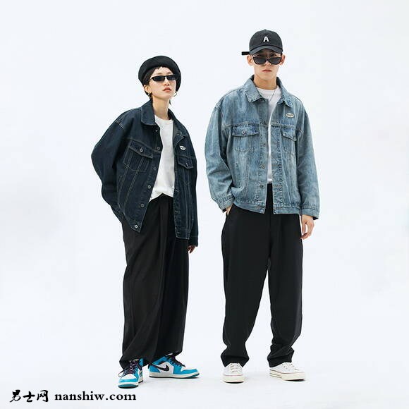 �ļ����b������ɫ�������@��ʿ�L(f��ng)��