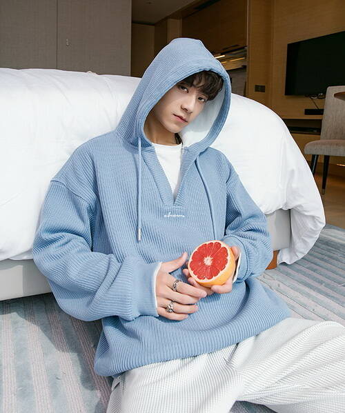 ����(ji��)���ϰ����@�Ӵ���׌����ͬ����ǰ����